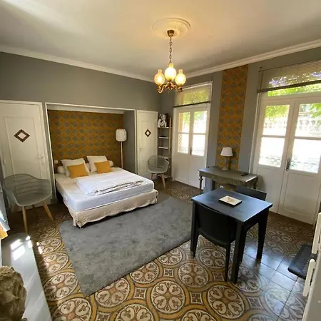Cote Cite - Parking Prive - 100m Cite Medievale Apartment *